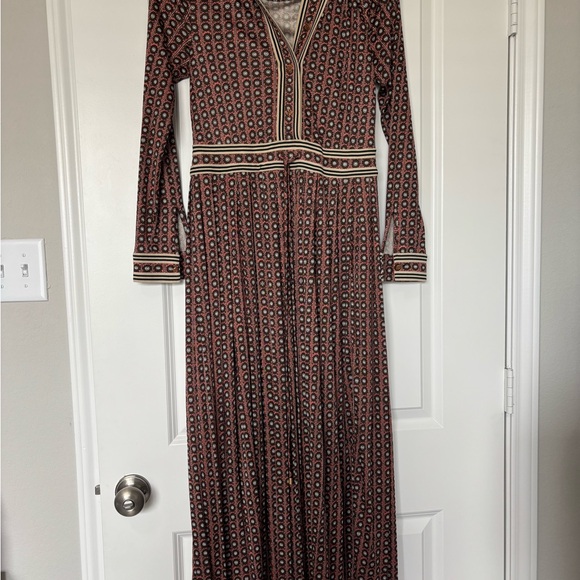 TORY BURCH Silk Blend Pleated Skirt Sun Prints All Over Dress Size Small - Picture 2 of 9